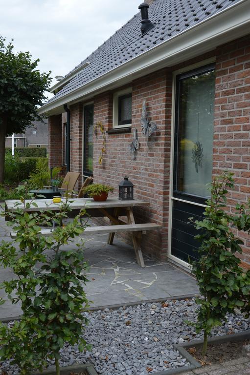 De Pompstee Rolde Bed & Breakfast Exterior photo